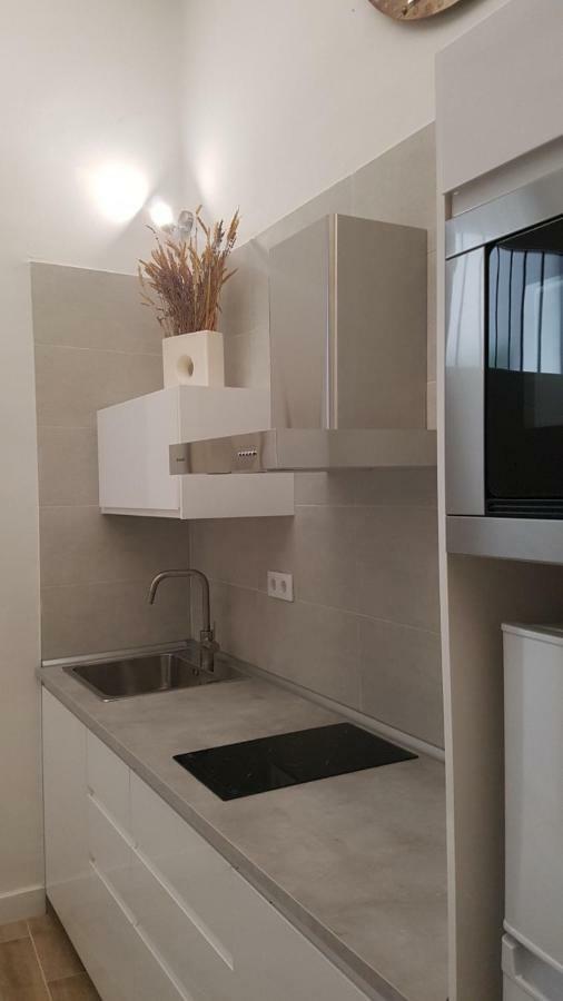 Luxury Apartment In Triana Close To The River Sevilla Exterior foto